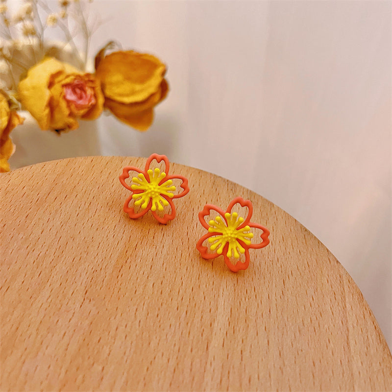 Flower daisy stud earrings, colorful earrings, white flower earrings