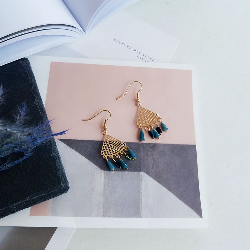 Fan tassel earrings, minimal fan earrings