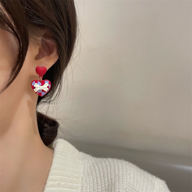 Lovely heart earrings