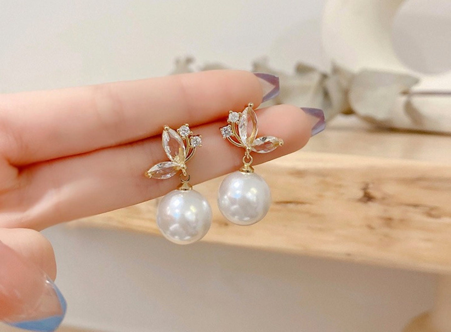 Sparkling Butterfly Pearl Earrings