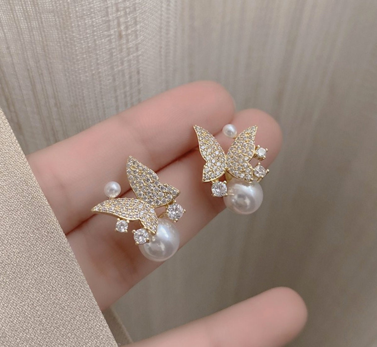 Pavé Butterfly Pearl Earrings