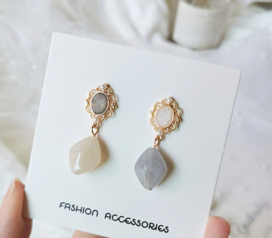 Baroque Pearl Gems Earrings
