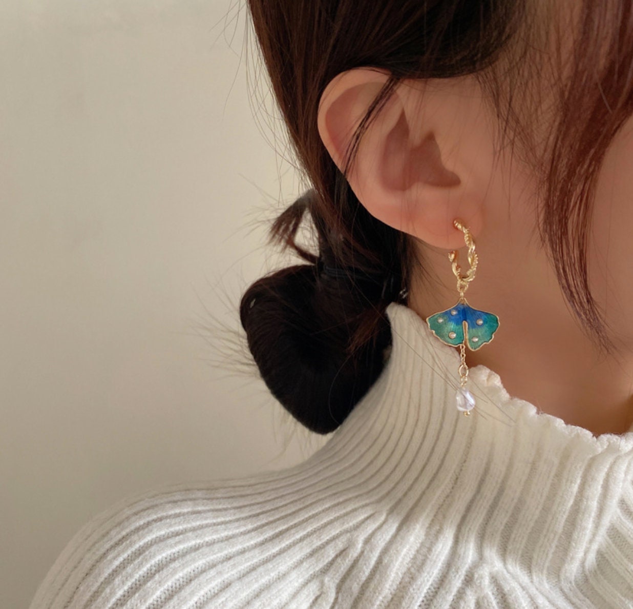 Leaf earrings, Ginkgo and pearl