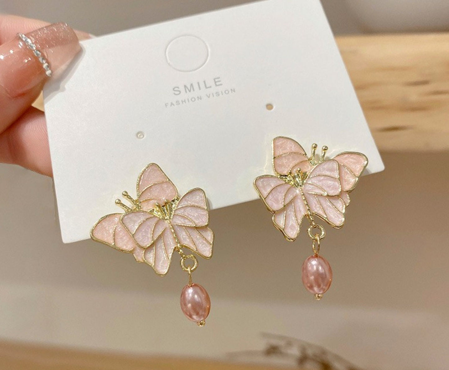 Butterfly earrings, pearl and pink enamel