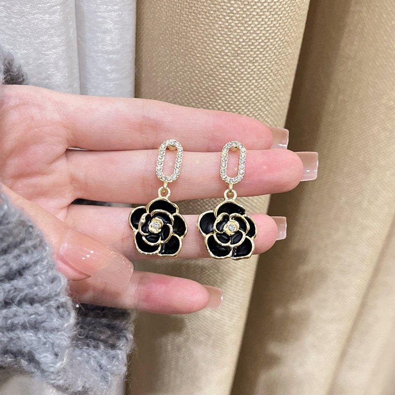 Camelia earrings, black flower earrings