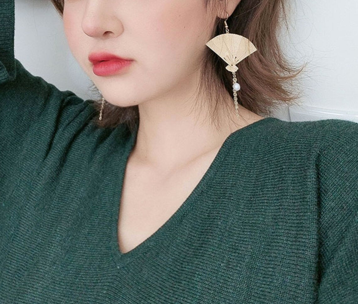 Oriental folding fan earrings, Japanese zen earrings