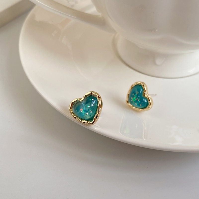 Heart stud earrings, resin earrings