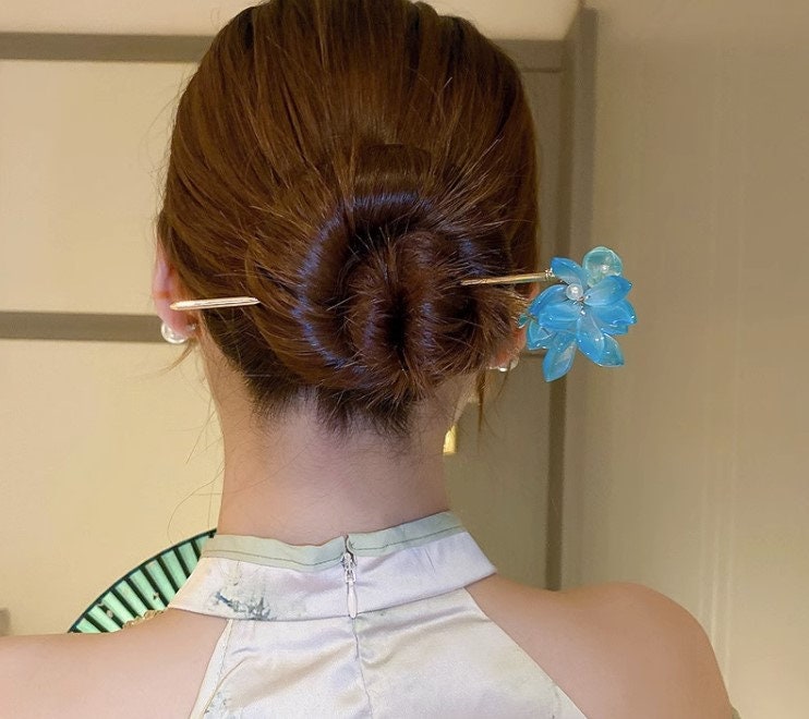 Bridal Hair Clip- Something Blue, Wedding Hair Accessory, Flower Hair Pin